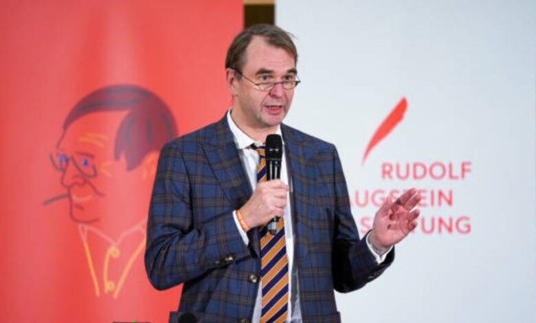 Dirk Kurbjuweit